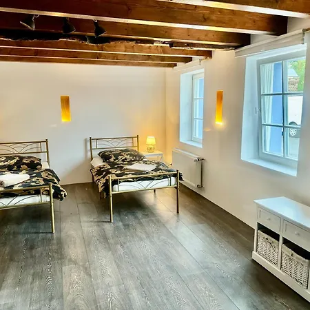 Apartman Charmantes Haus Naehe Bonn Koeln Messe Phantasialand Bornheim