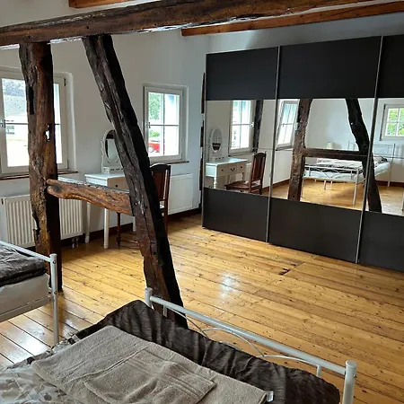 Charmantes Haus Naehe Bonn Koeln Messe Phantasialand * Bornheim (Rheinland)