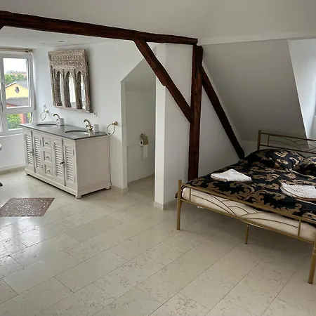 Charmantes Haus Naehe Bonn Koeln Messe Phantasialand Appartement