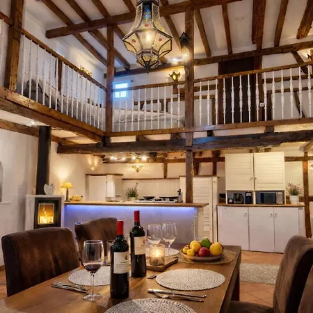 Charmantes Haus Naehe Bonn Koeln Messe Phantasialand Apartmán