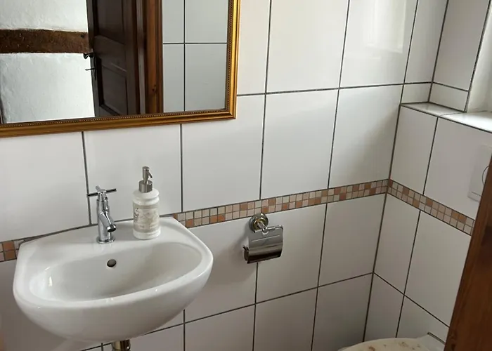 Charmantes Haus Naehe Bonn Koeln Messe Phantasialand Appartement